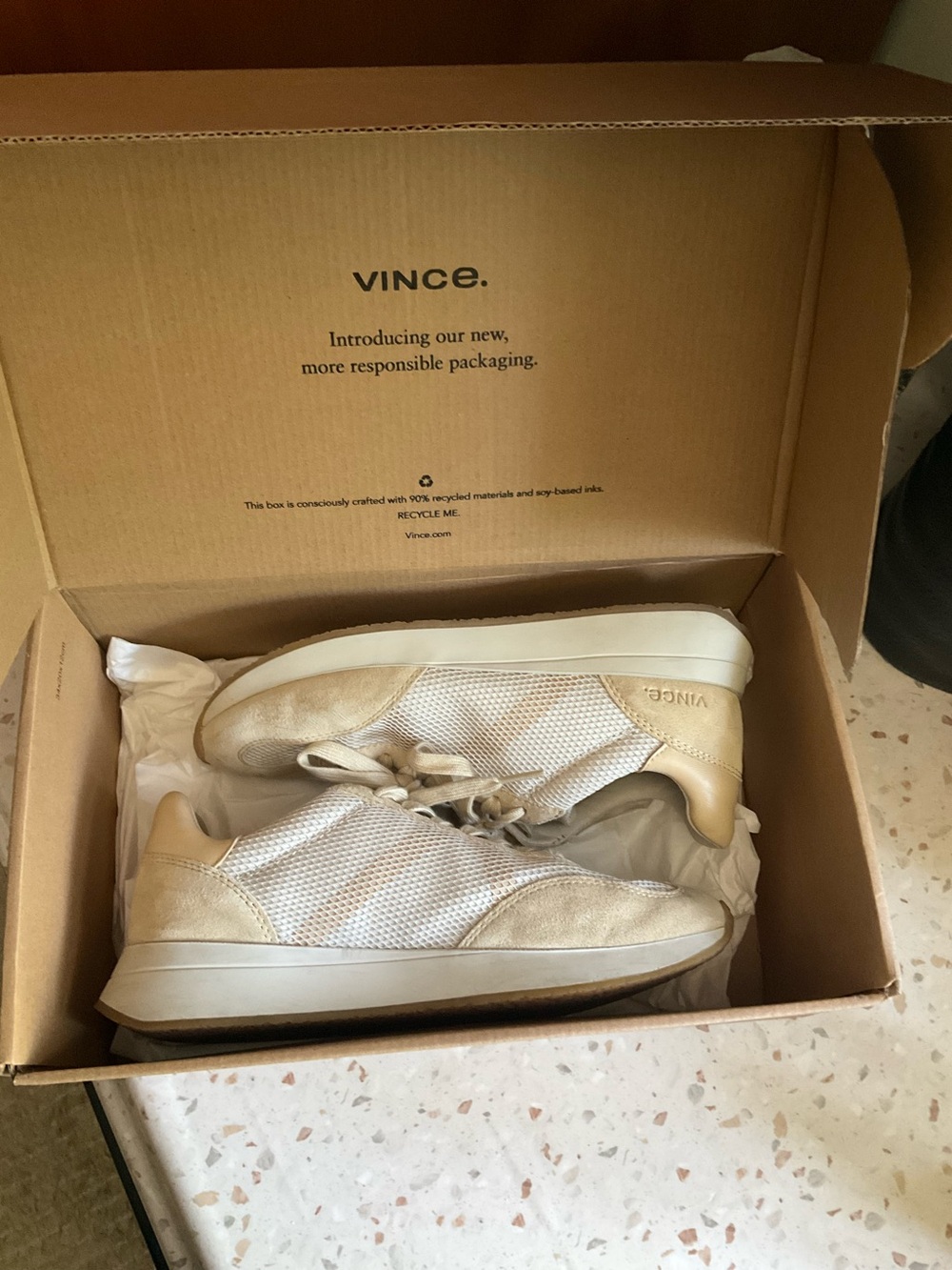 Vince Beige and White Ohara sneaker - Picture 7 of 10